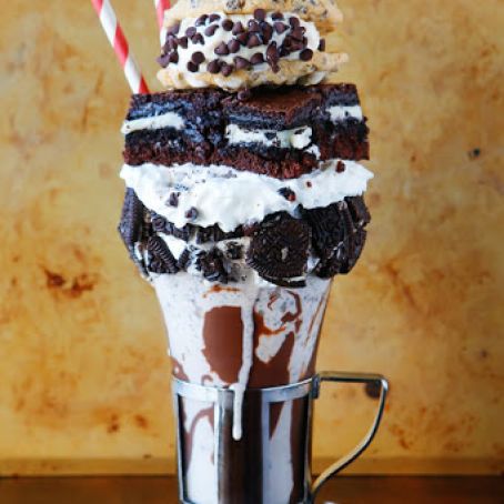 Ultimate Brownie Crazy Milkshake