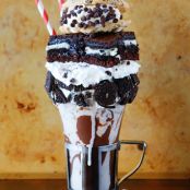 Ultimate Brownie Crazy Milkshake