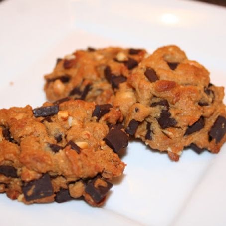 Gluten Free Peanut Butter and Honey Chocolate Chunk Cookies