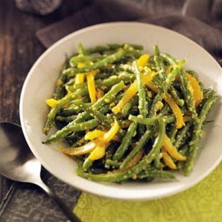 Green Beans in Yellow Pepper Butter