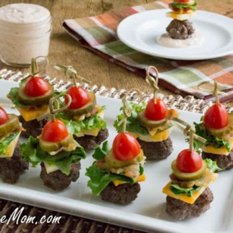 Mini Bunless Cheeseburger Bites with Thousand Island Dip