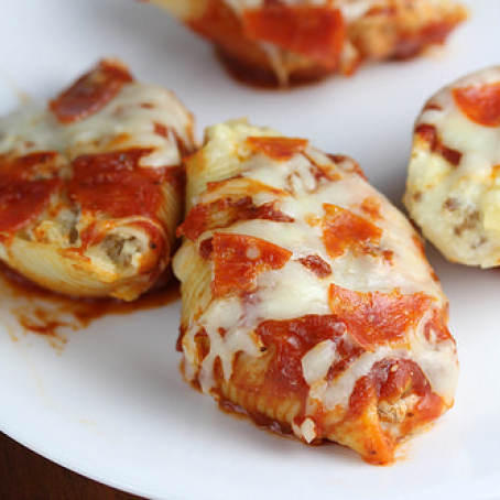 Pizza Stuffed Shells Recipe