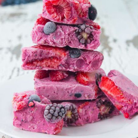 Mixed Berry Yogurt Bark