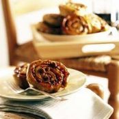 Old-Fashioned Pecan Sticky Buns