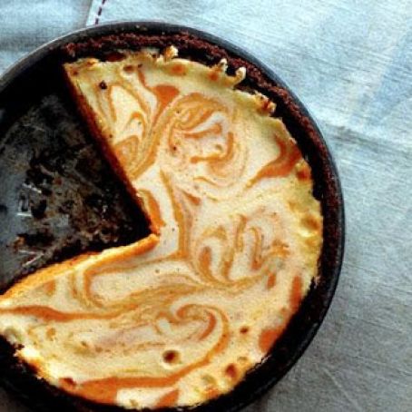 PUMPKIN GINGER CHEESECAKE PIE