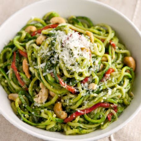 Zucchini Spaghetti with Spinach Pesto