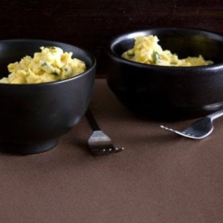 CREAMY TARRAGON EGGS
