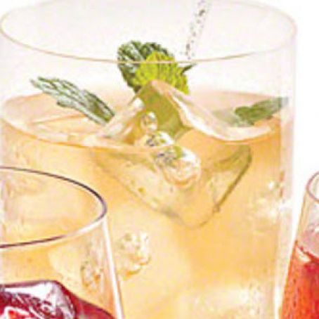Peachy Bourbon Lemonade recipe at dailycooking.com