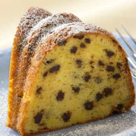 Vanilla Rich Chip Cake