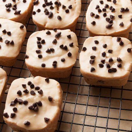 Mini Peanut Butter Pound Cake