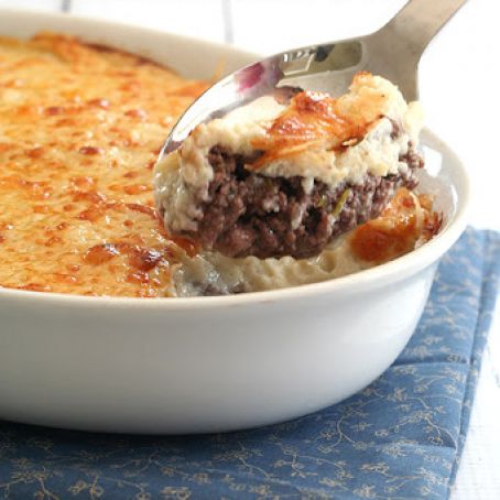 casserole - cheesy cauliflower shepherd's pie