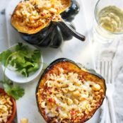 Courge farcie au quinoa et au cheddar d’ici