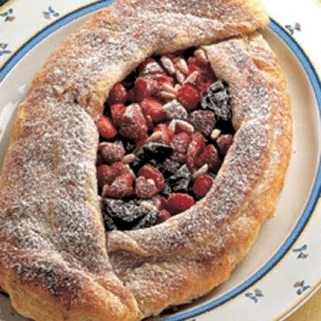 Strudel with Strawberries and Prunes