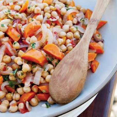 Chickpeas with Tomatoes and Carrots
