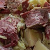 Guinness Corned Beef and Cabbage (Slow Cooker)