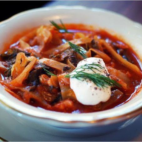 CABBAGE SOUP w/RAISINS & SOUR CREAM