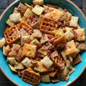 Slow Cooker Cheesy Bacon Chex Mix