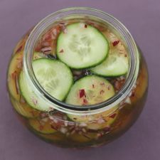 Quick Pickle - Cucumbers and Onions