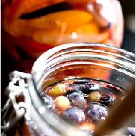 BOOZY CONCORD GRAPES