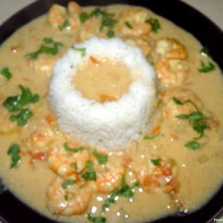 CAMARONES EN SALSA DE COCO Y LIMA