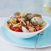 Bucatini with Clams and Red Peppers