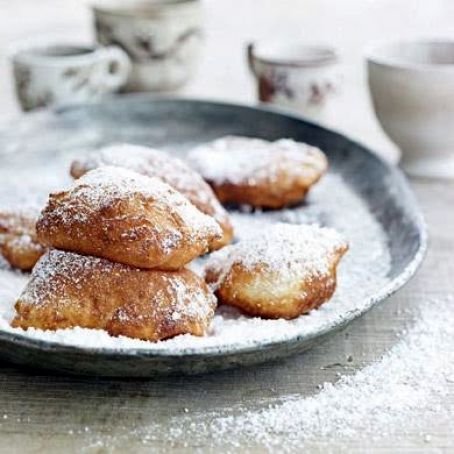 BUTTERMILK BEIGNETS