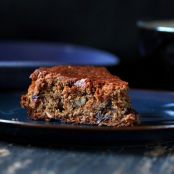 Spiced Fruit & Nut Christmas Cake (vegan)