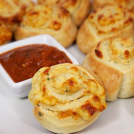Cheesy Garlic Pinwheels