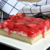 Strawberry Dessert Squares Recipe