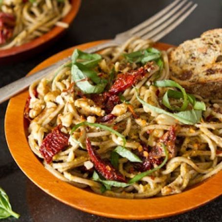 Spaghetti with Sun-dried Tomatoes, Parm and Basil