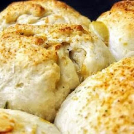 Golden Roasted Garlic Rolls