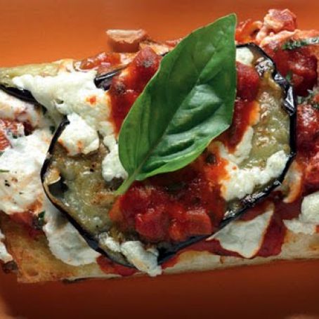 Eggplant Marinara Flatbread (Bon Apetit)