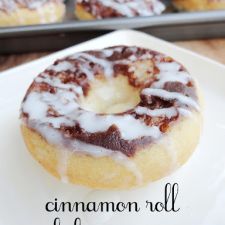 Cinnamon Roll Baked Donuts