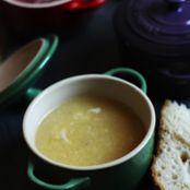 Garlic and Chicken Soup (Périgord Tourain)