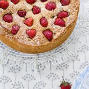 Strawberry Pistachio Cake