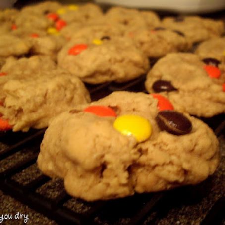 Reese's Peanut Butter Oatmeal Cookies