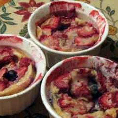 Berry Pudding Cake