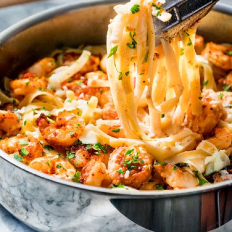 Shrimp Fettuccine (cajun)
