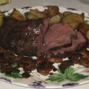 Beef Tenderloin with Horseradish Sauce