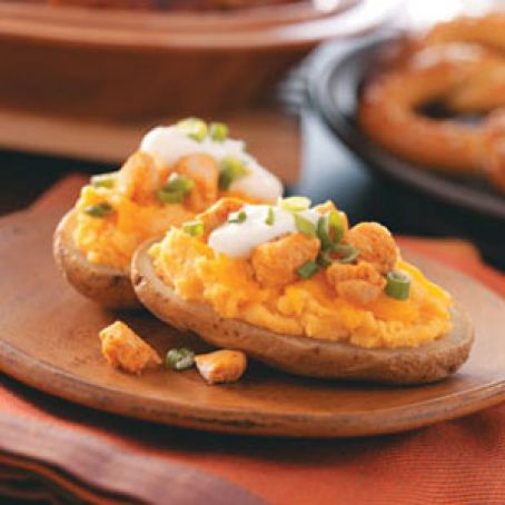 Buffalo Chicken-Topped Potatoes