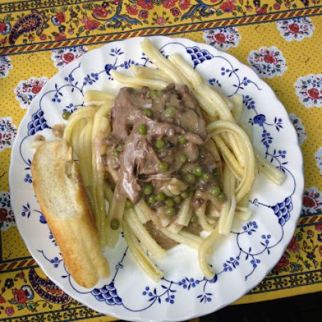 Beef Stroganoff w/Egg Noodles