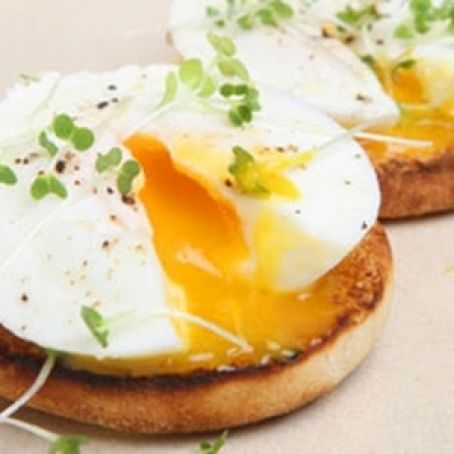 Egg and Cheese Muffin (this is a belly-blasting breakfast)