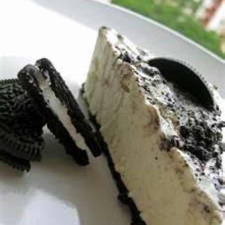 Cookies and Cream Cheesecake