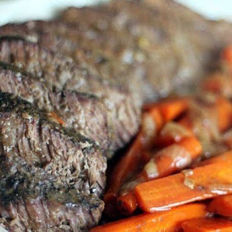 Slow Cooked Roast with Veggies (talkchowplayhouse)