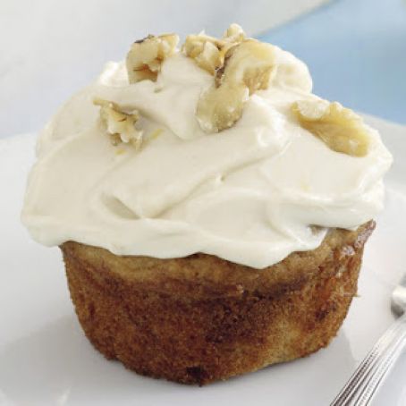 Banana Cupcakes with Maple Icing