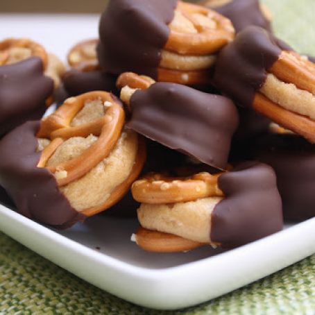 Peanut Butter Pretzel Bites