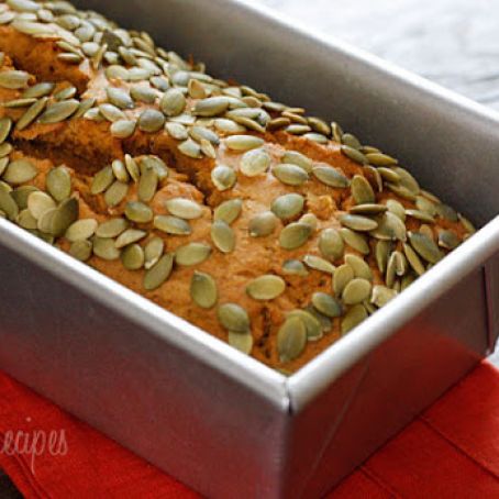 Lowfat Pumpkin Bread with Pepitas