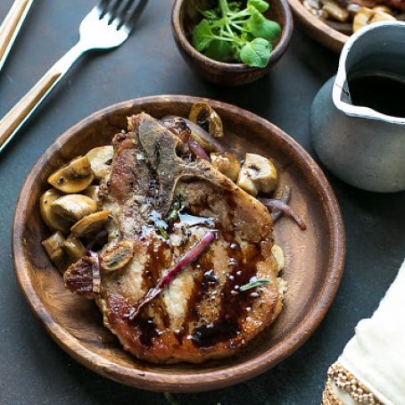 One Pan Pork Chops With Balsamic Mushrooms And Onions