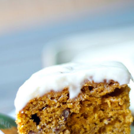 Pumpkin Cake with Maple Frosting