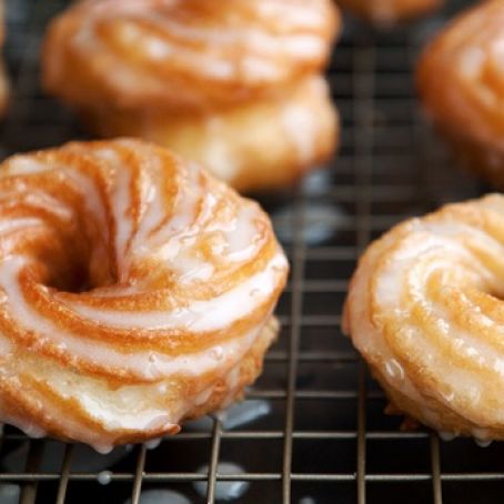 French Cruller